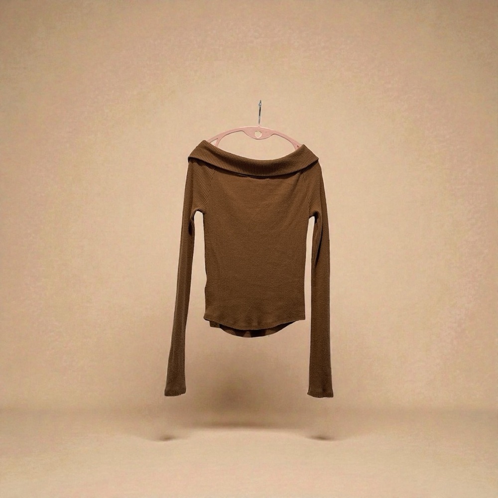 We The Free Off-the-Shoulder Brown Sweater - Picture 3 of 3